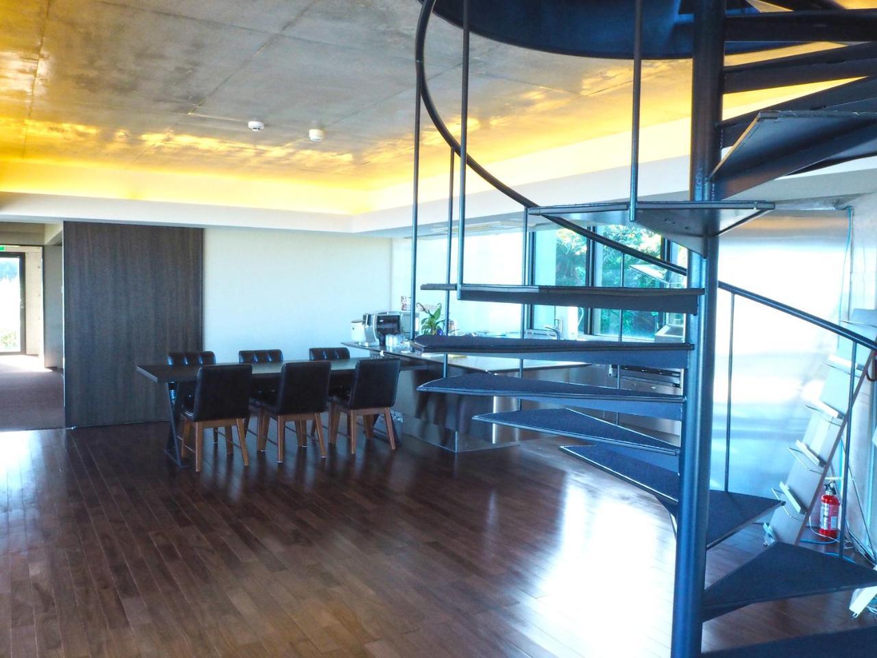 วิลลา โอะโมะโระ นะกิจิง Villa นาคิจิน ภายนอก รูปภาพ